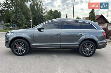 Внедорожник / Кроссовер Audi Q7 2012 в 