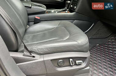 Внедорожник / Кроссовер Audi Q7 2012 в 