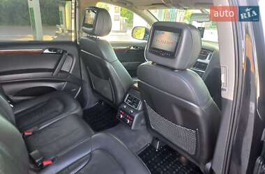 Внедорожник / Кроссовер Audi Q7 2014 в 
