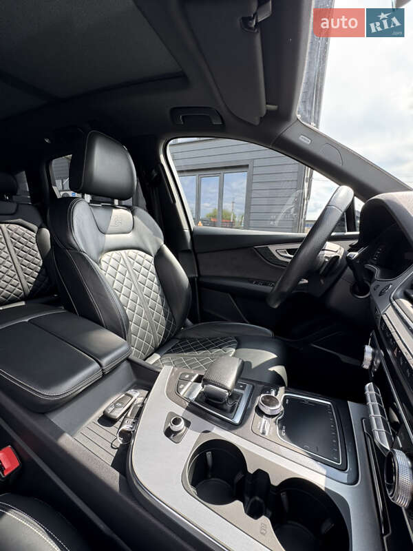 Внедорожник / Кроссовер Audi Q7 2018 в Вараше фото 21 Внедорожник / Кроссовер Audi Q7 2018 в Вараше