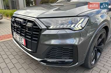 Позашляховик / Кросовер Audi Q7 2020 в Львові