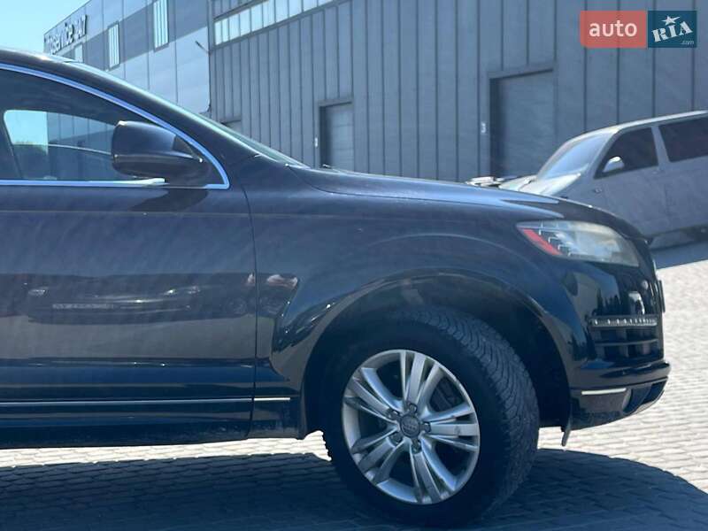 Внедорожник / Кроссовер Audi Q7 2011 в Львове