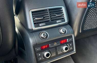 Внедорожник / Кроссовер Audi Q7 2011 в 