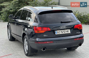 Внедорожник / Кроссовер Audi Q7 2007 в 