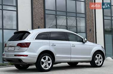 Внедорожник / Кроссовер Audi Q7 2012 в 