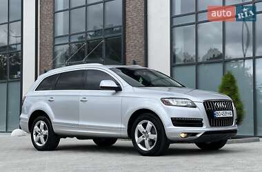 Внедорожник / Кроссовер Audi Q7 2012 в 