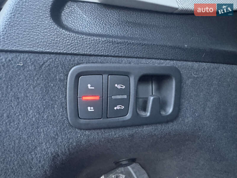 Внедорожник / Кроссовер Audi Q7 2017 в Одессе