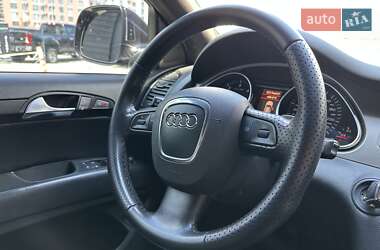 Внедорожник / Кроссовер Audi Q7 2007 в 
