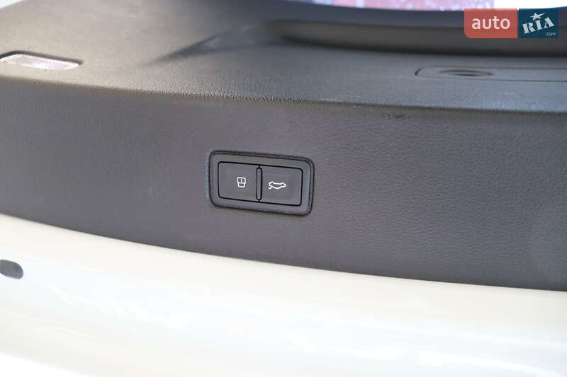 Внедорожник / Кроссовер Audi Q7 2016 в Львове фото 49 Внедорожник / Кроссовер Audi Q7 2016 в Львове