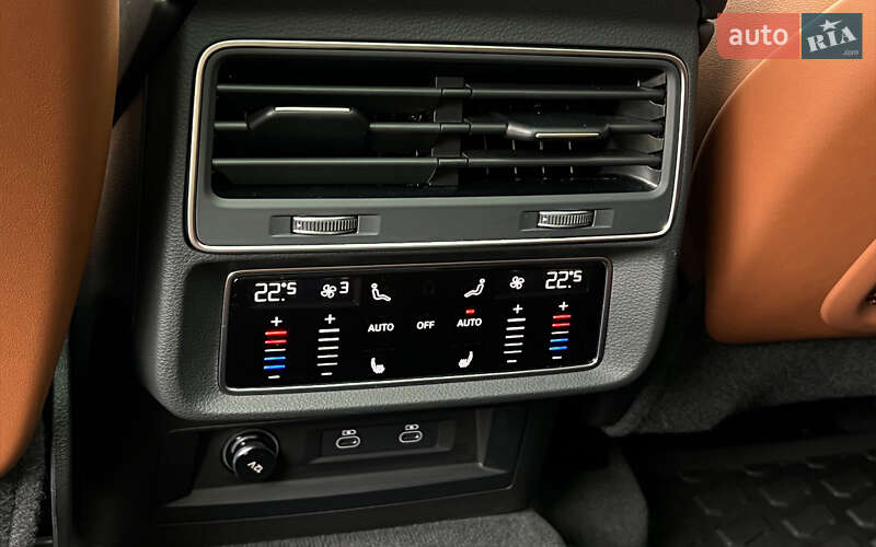 Внедорожник / Кроссовер Audi Q7 2023 в Львове