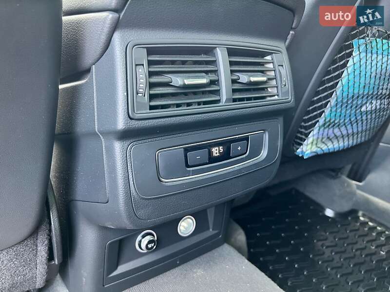 Внедорожник / Кроссовер Audi Q7 2017 в Любомле