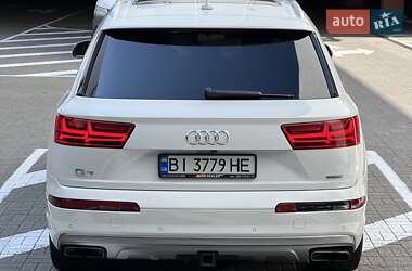 Внедорожник / Кроссовер Audi Q7 2019 в 