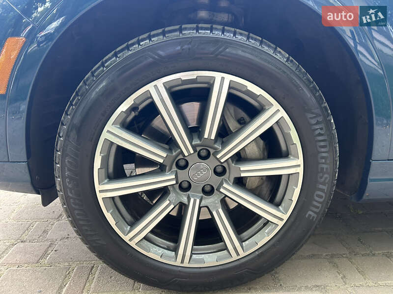 Внедорожник / Кроссовер Audi Q7 2017 в Ивано-Франковске