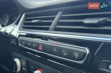 Внедорожник / Кроссовер Audi Q7 2017 в 