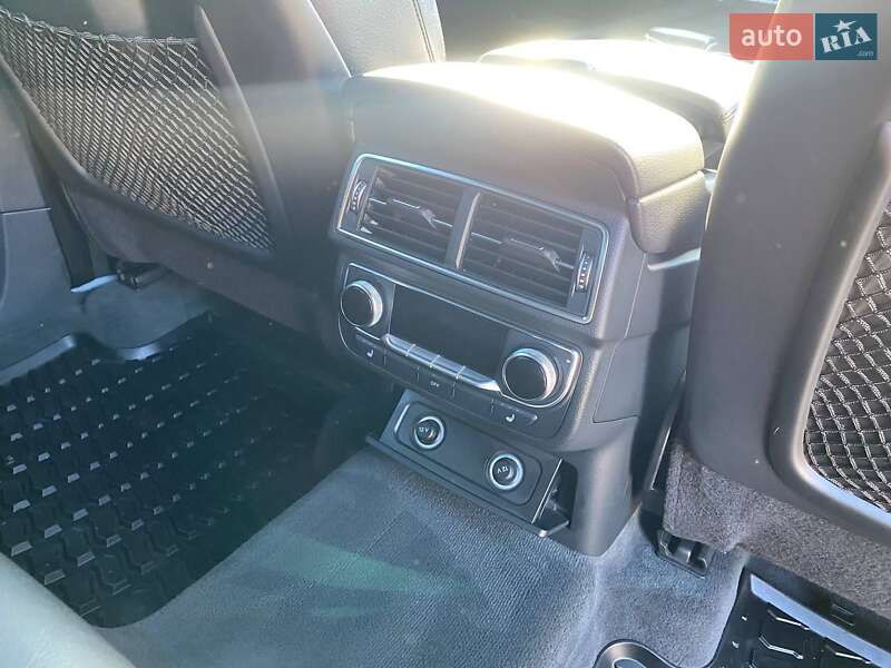 Внедорожник / Кроссовер Audi Q7 2016 в Казатине