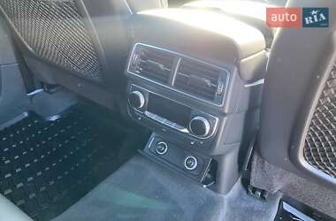 Внедорожник / Кроссовер Audi Q7 2016 в 