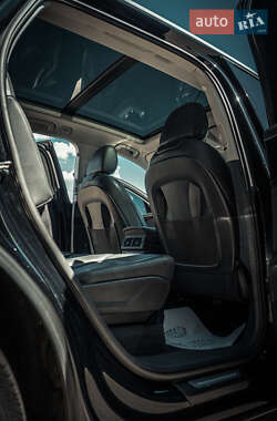 Внедорожник / Кроссовер Audi Q7 2017 в 