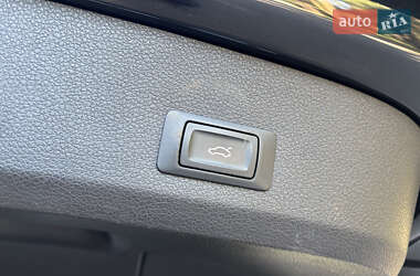 Внедорожник / Кроссовер Audi Q7 2013 в 