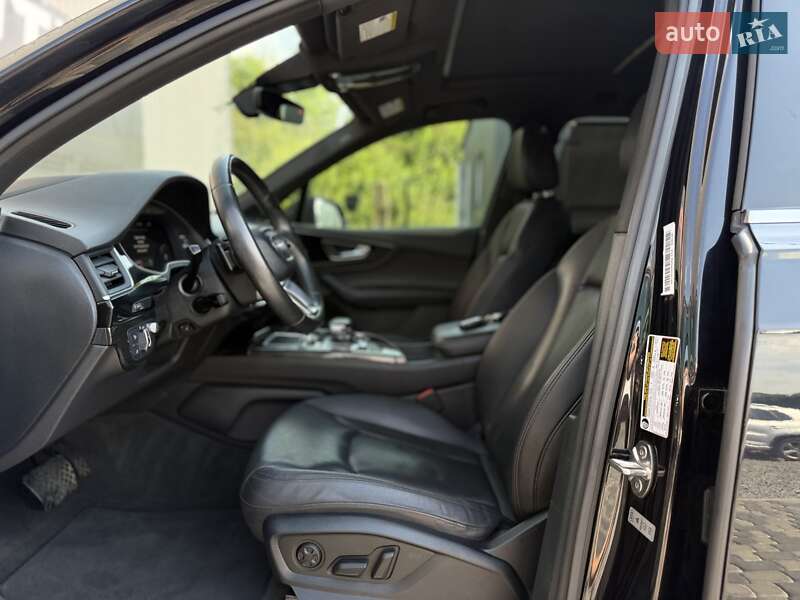 Внедорожник / Кроссовер Audi Q7 2017 в Львове