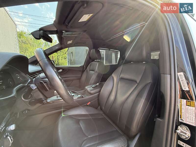 Внедорожник / Кроссовер Audi Q7 2017 в Львове