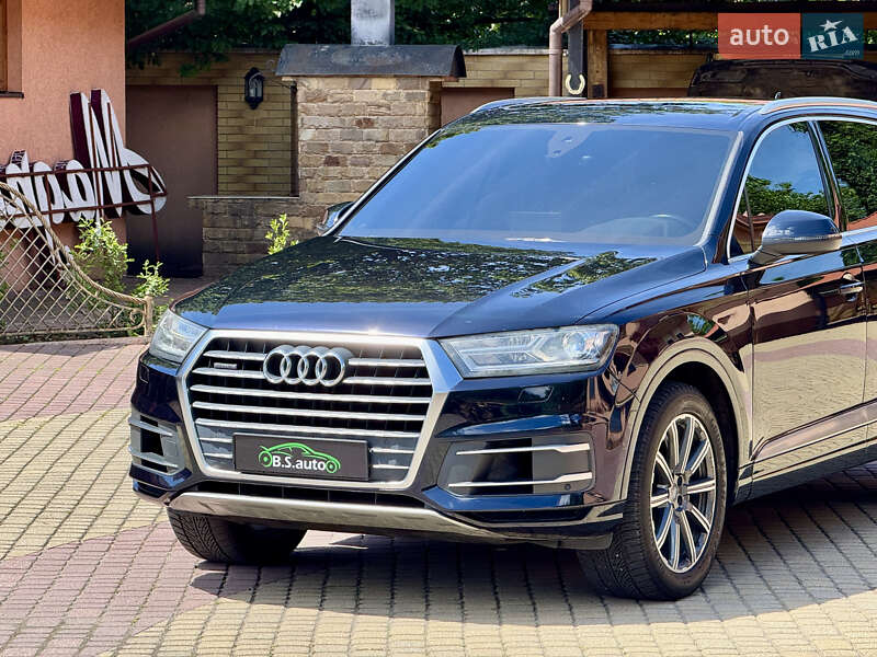 Внедорожник / Кроссовер Audi Q7 2016 в Мукачево