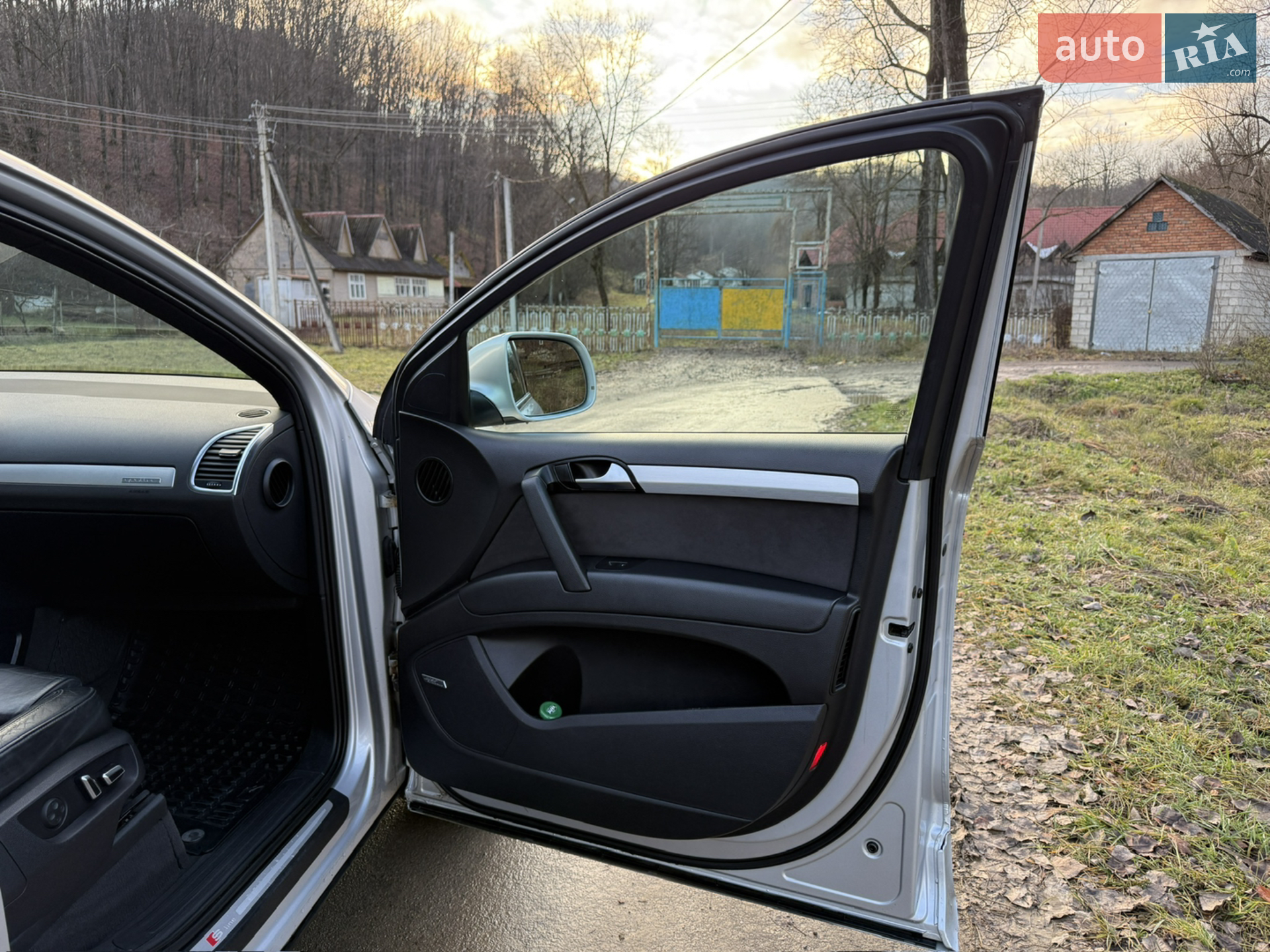 2010 Audi Q7 - мініатюра 21
