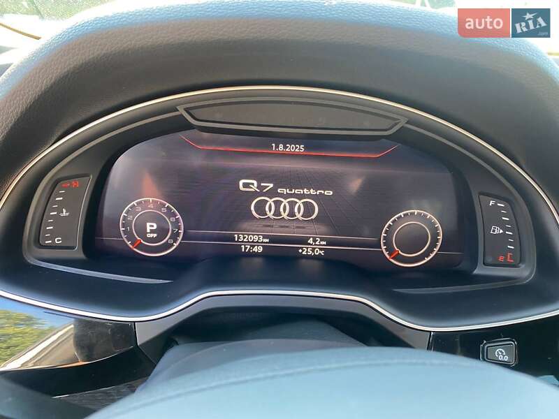 Внедорожник / Кроссовер Audi Q7 2016 в Казатине