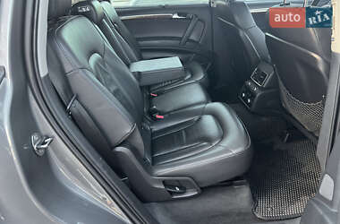 Внедорожник / Кроссовер Audi Q7 2013 в 
