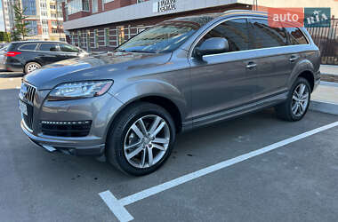 Внедорожник / Кроссовер Audi Q7 2013 в 