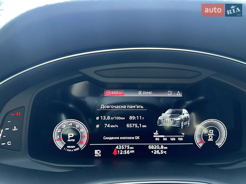 Внедорожник / Кроссовер Audi Q7 2022 в Киеве