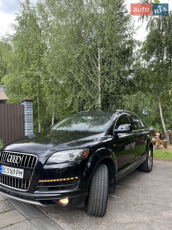 Внедорожник / Кроссовер Audi Q7 2012 в Луцке