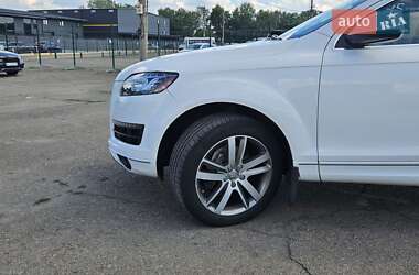 Внедорожник / Кроссовер Audi Q7 2010 в 