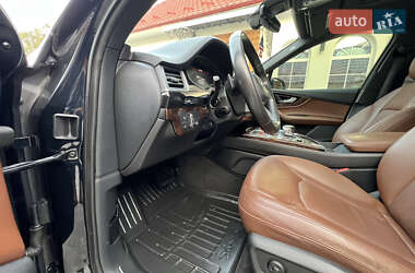 Внедорожник / Кроссовер Audi Q7 2017 в 