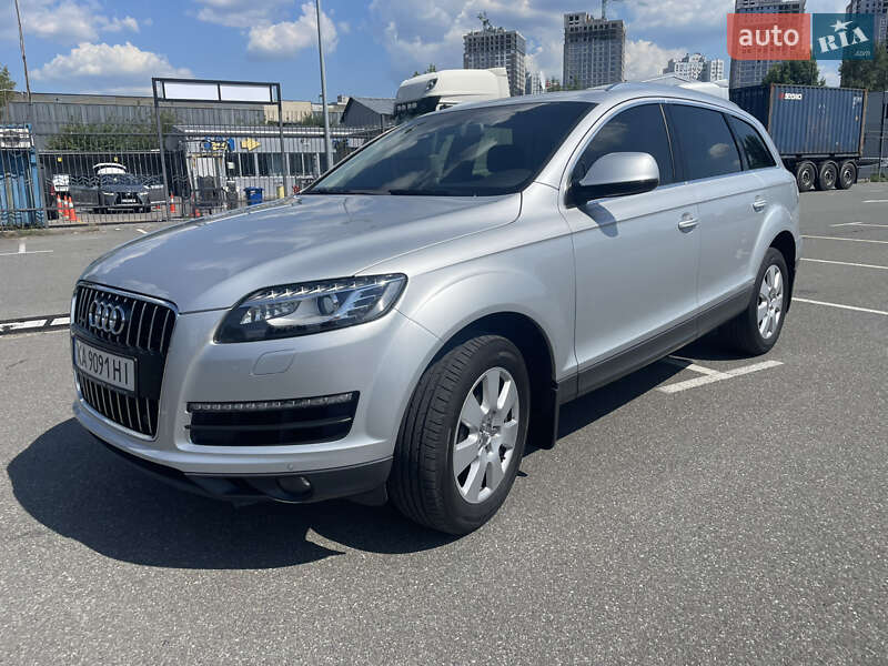 Audi Q7 2012