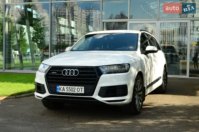 Audi Q7