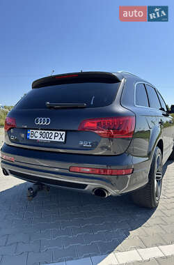 Внедорожник / Кроссовер Audi Q7 2013 в 