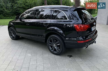 Внедорожник / Кроссовер Audi Q7 2013 в 