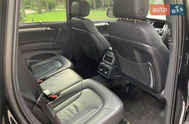 Внедорожник / Кроссовер Audi Q7 2013 в 
