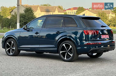 Внедорожник / Кроссовер Audi Q7 2019 в 