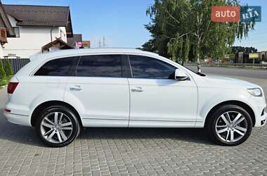 Внедорожник / Кроссовер Audi Q7 2012 в 