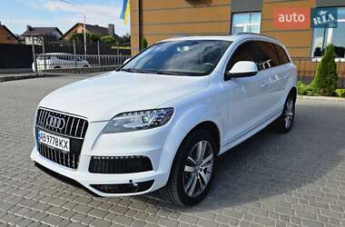Внедорожник / Кроссовер Audi Q7 2012 в 
