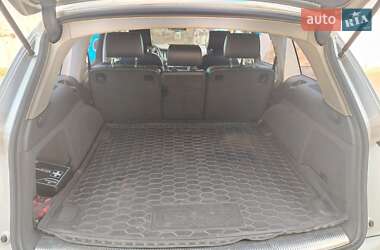 Внедорожник / Кроссовер Audi Q7 2010 в 