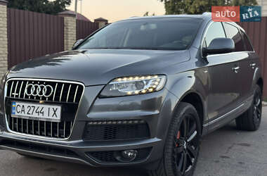 Внедорожник / Кроссовер Audi Q7 2014 в 