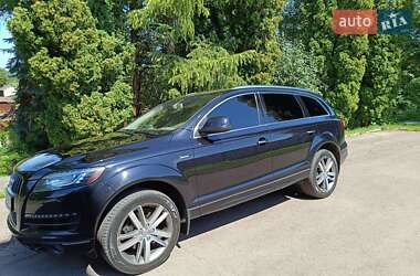 Внедорожник / Кроссовер Audi Q7 2014 в 