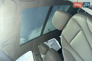 Внедорожник / Кроссовер Audi Q7 2016 в 