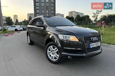 Позашляховик / Кросовер Audi Q7 2007 в Києві