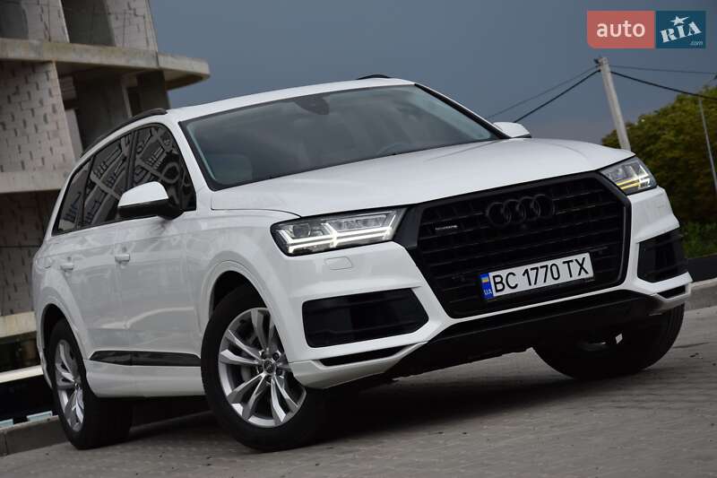 Позашляховик / Кросовер Audi Q7 2019 в Львові