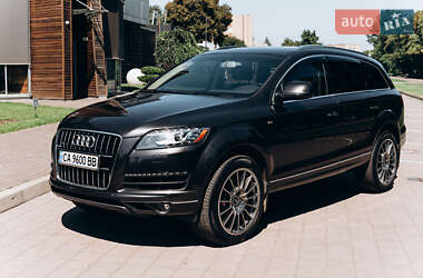 Внедорожник / Кроссовер Audi Q7 2015 в Черкассах