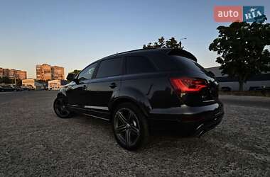 Внедорожник / Кроссовер Audi Q7 2013 в 
