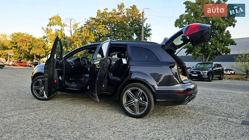 Внедорожник / Кроссовер Audi Q7 2013 в Одессе